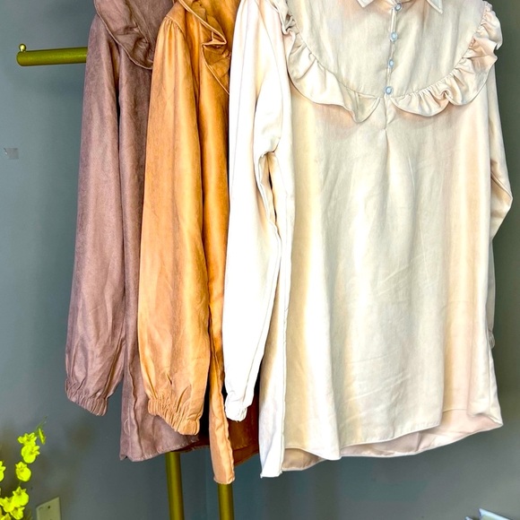 Cream Ruffled Women's Top - Picture 8 of 8